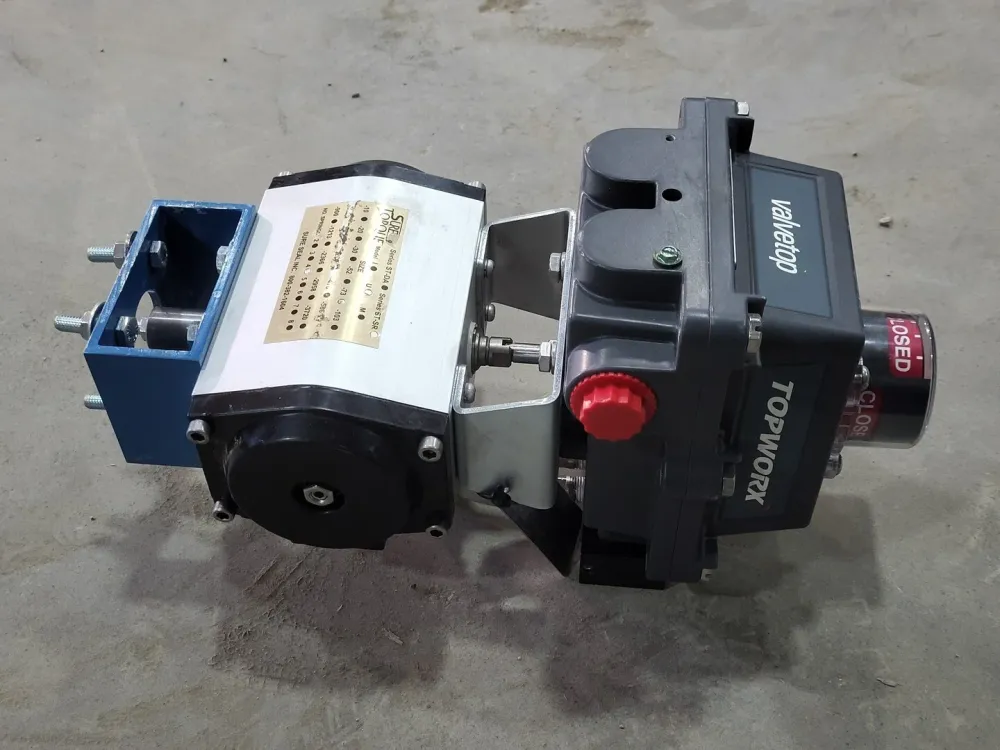 Valve Controller DXP-M21GNEB7A21 w/ Actuator ST-U73-SR-4
