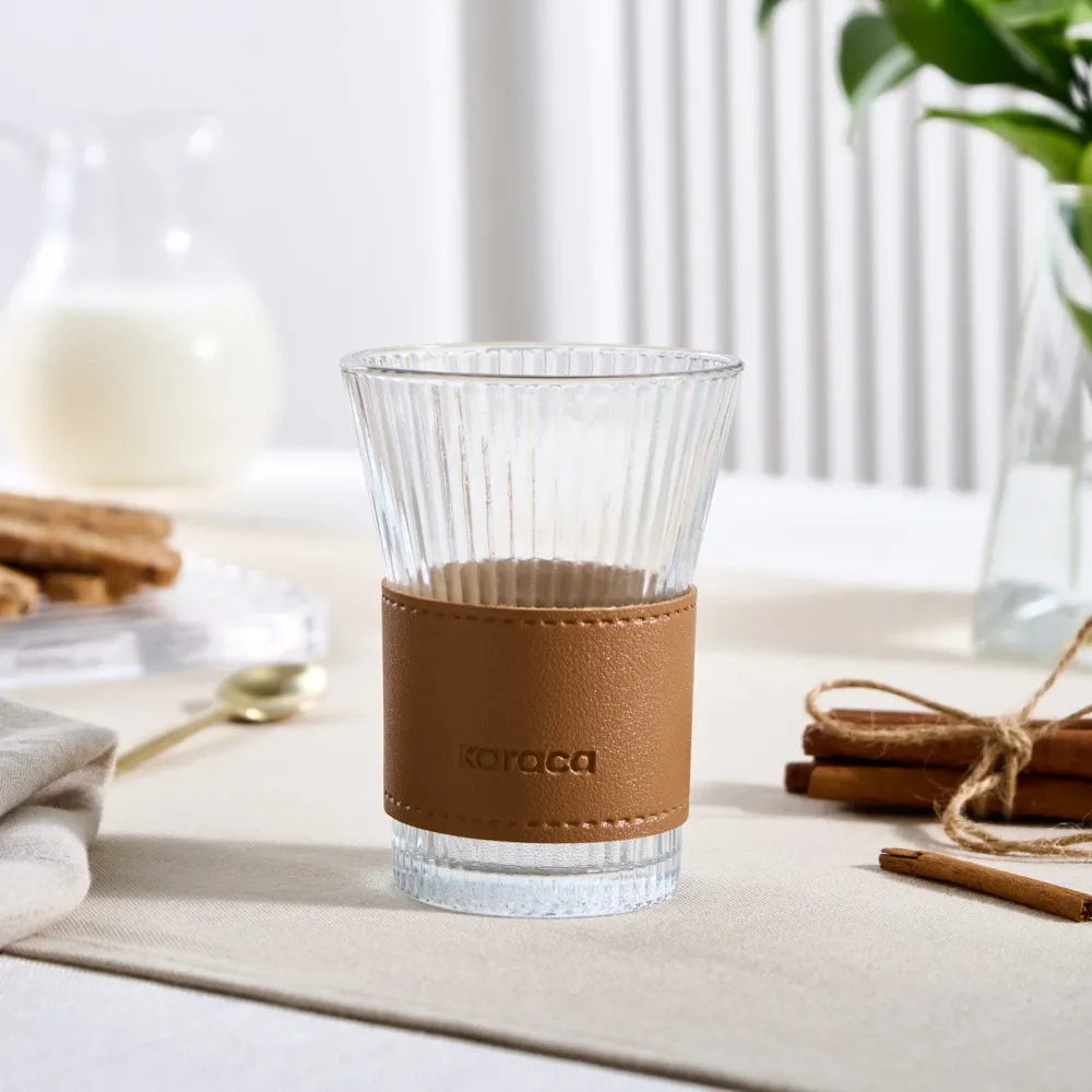 Karaca Leather Cool Touch Latte Glas 210 ML Bruin