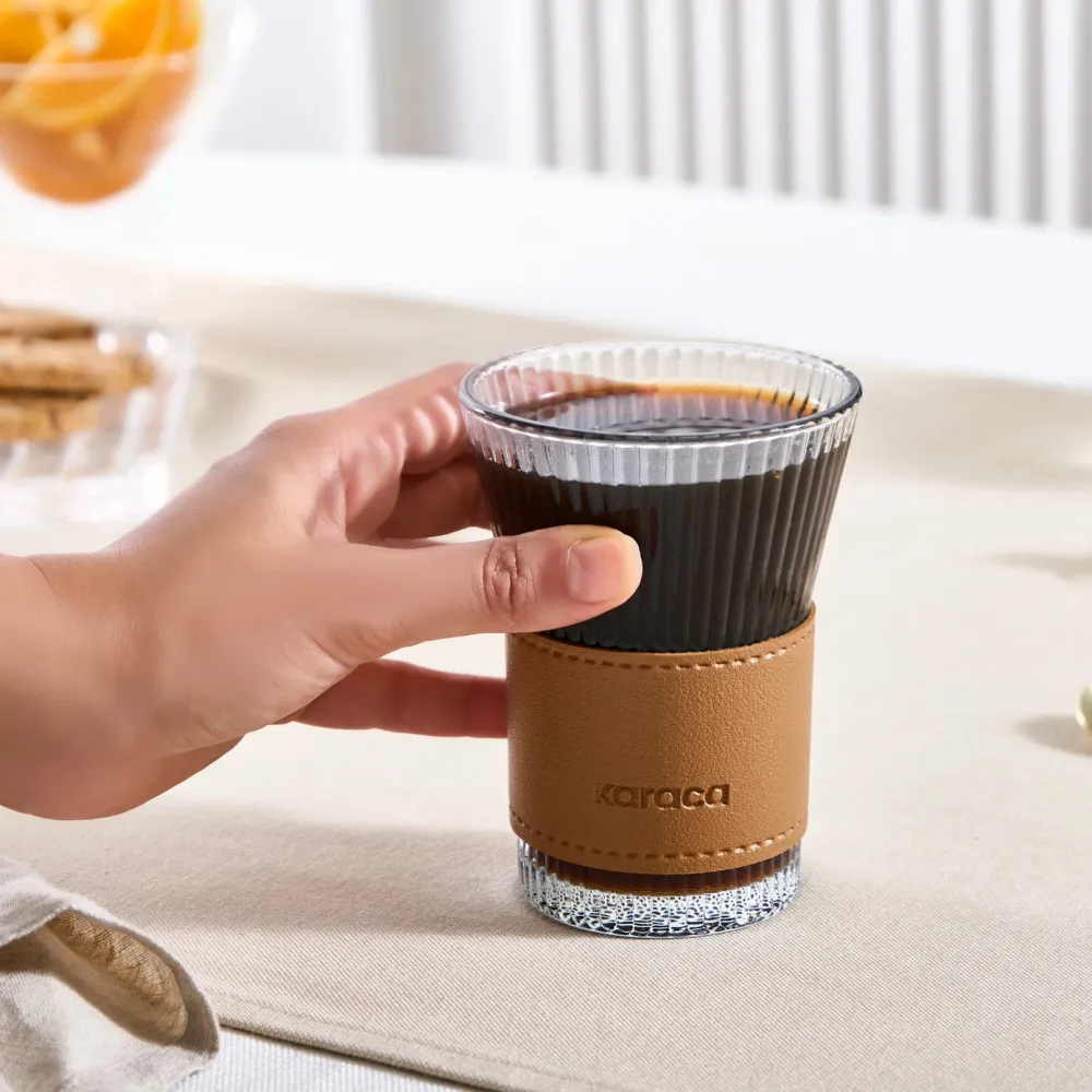 Karaca Leather Cool Touch Latte Glas 210 ML Bruin