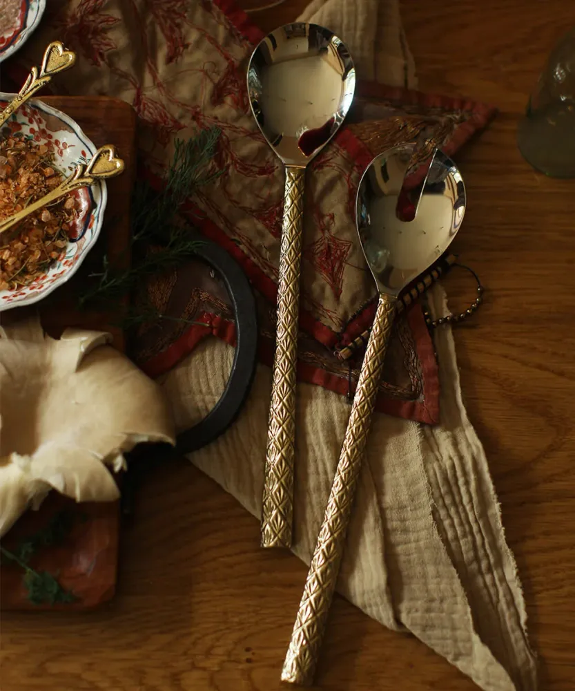 Chameli salad server set giftbox Doing Goods