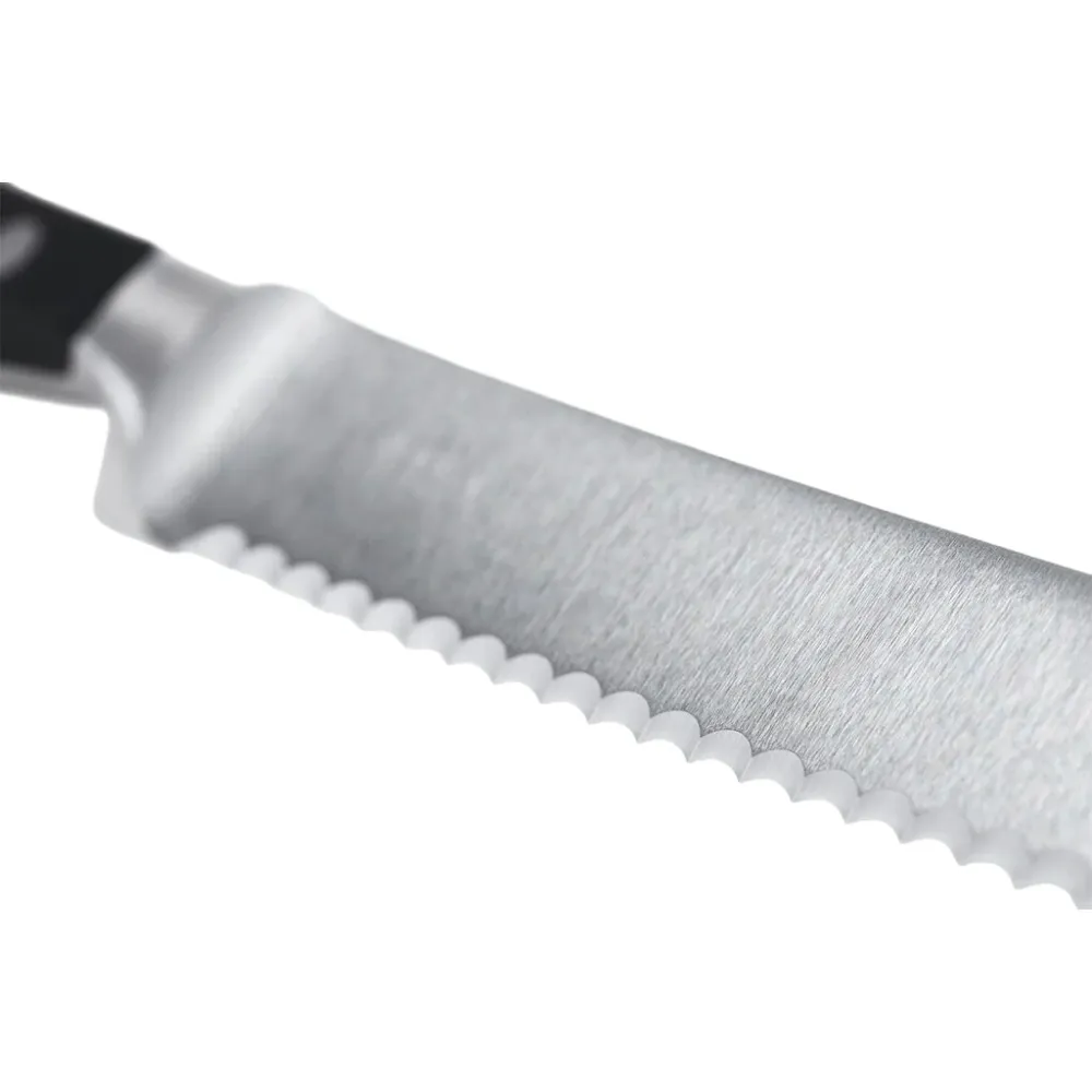 Wusthof - Classic Broodmes Met Golfsnede 20 cm
