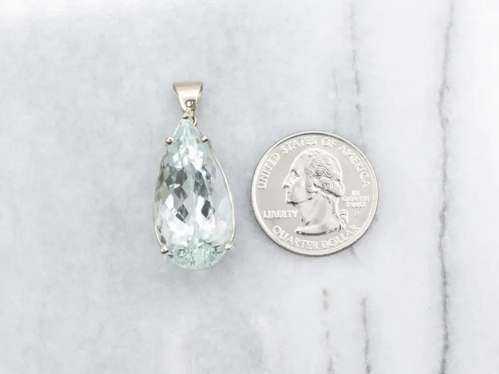 Light Groen Beryl Teardrop Pendant