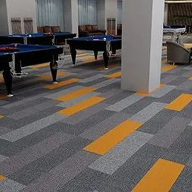 Modern Carpet Tile Level Loop Gestreept Print Interlocking Non-Skid Tiles and Carpet Khaki