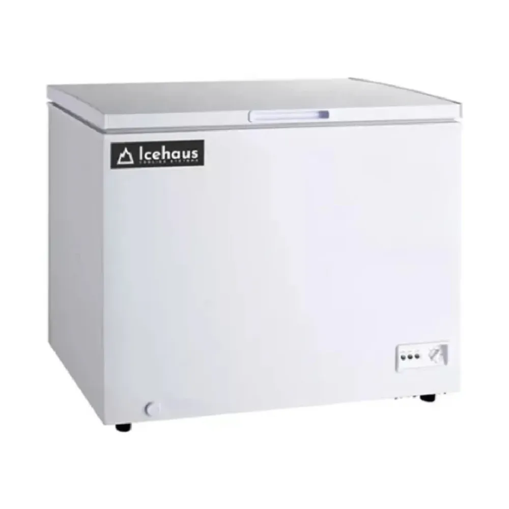 ICEHAUS CTC-07 REFRIGERATOR AND FREEZER, 7 FEET