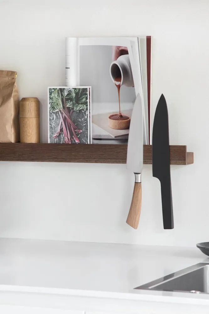 Magnet Shelf Smoked EKTA Living