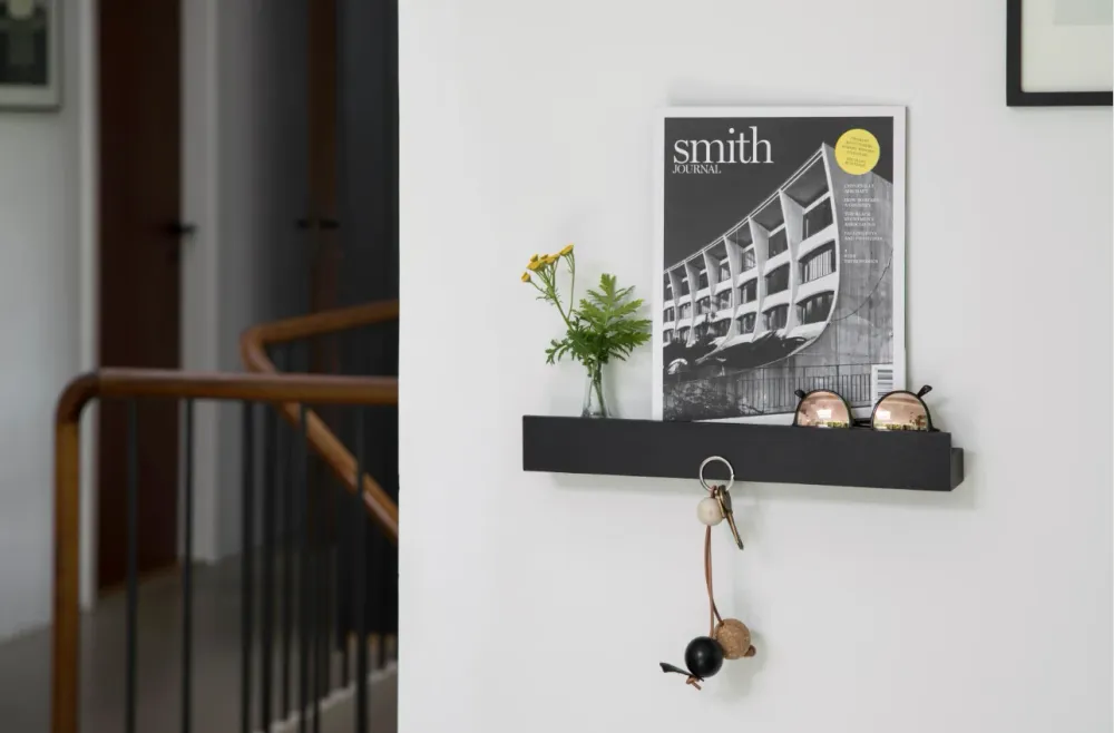 Magnet Shelf Smoked EKTA Living