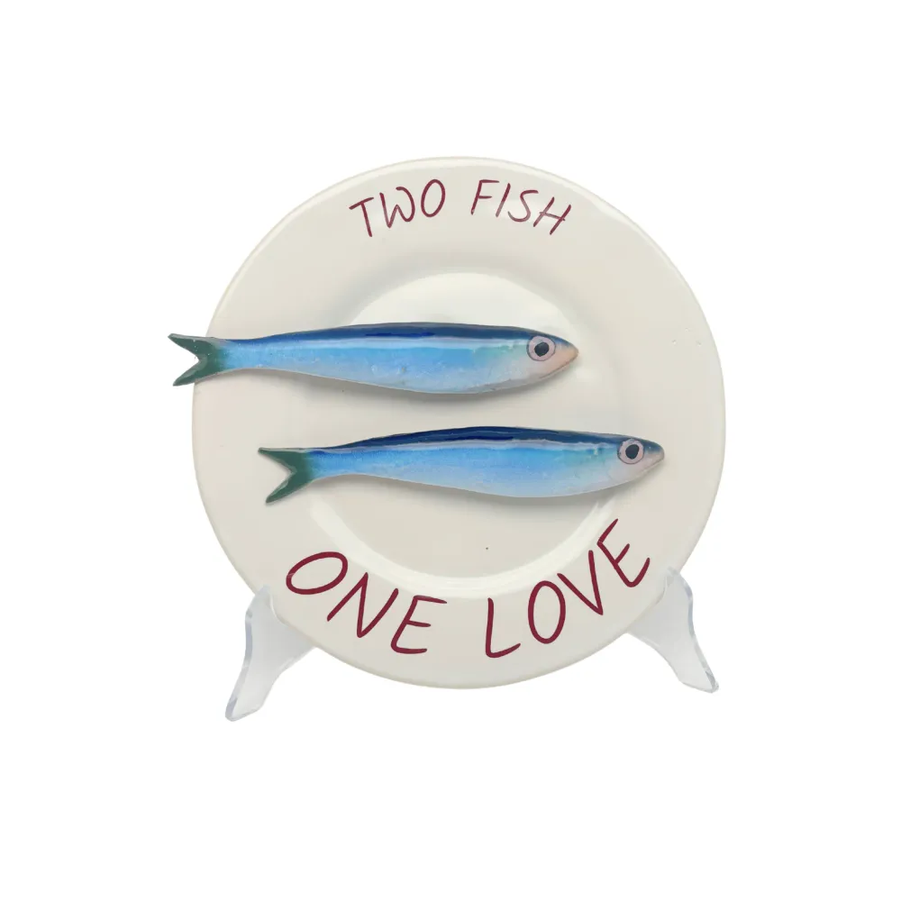Say it wit Fish - Sardines - Two fish, one love - rood
