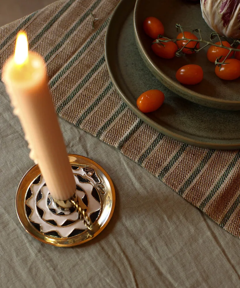 Curly snake candle holder Doing Goods