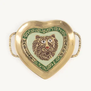 Lovesome lion tray Doing Goods