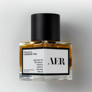 08, Labdanum + Eiken - RAER Interior Objects