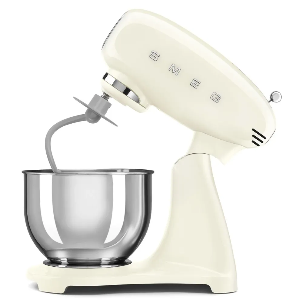 Smeg Keukenmachine 'Creme' SMF05CREU