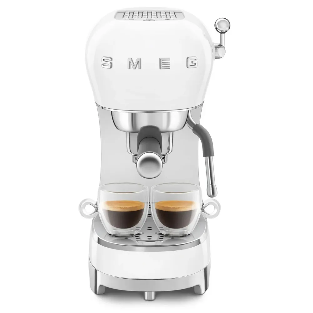 Smeg Handmatige espressomachine 'Wit' ECF02WHEU
