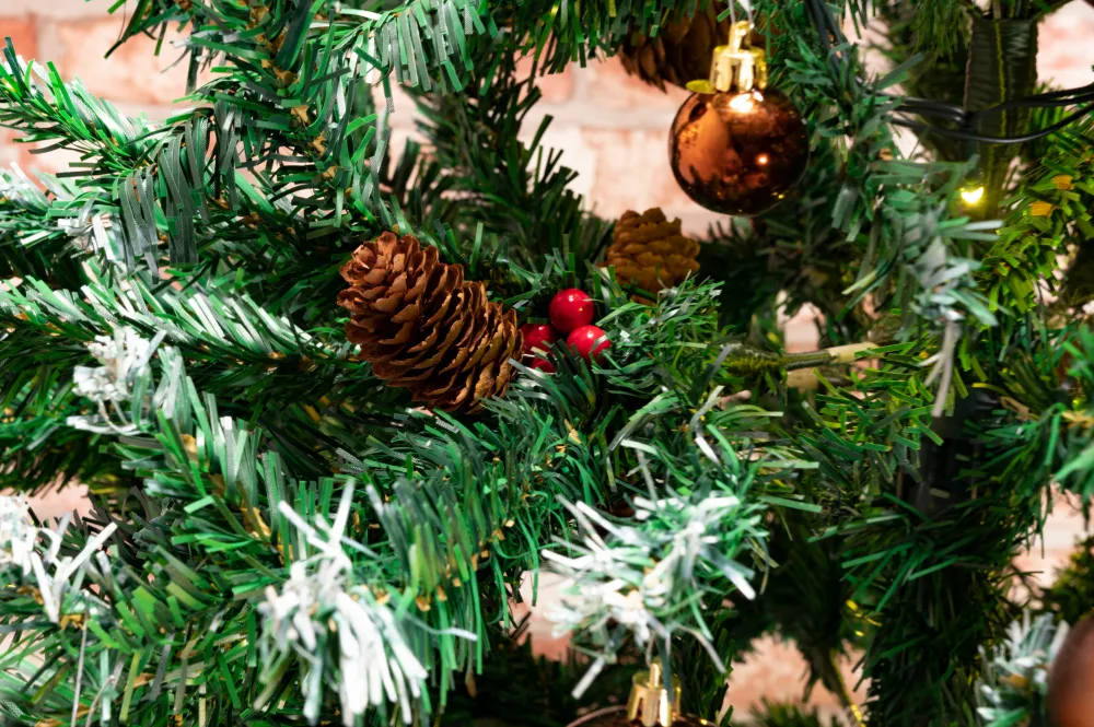 Xmas Tree Spruce 210Cm 1024Tip Christmas Gifts