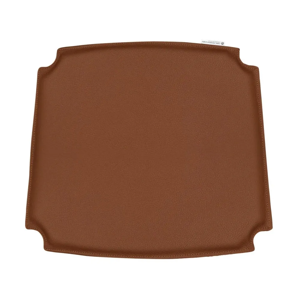 Carl Hansen & Søn CH24 Zitkussen Loke 7748 bruin