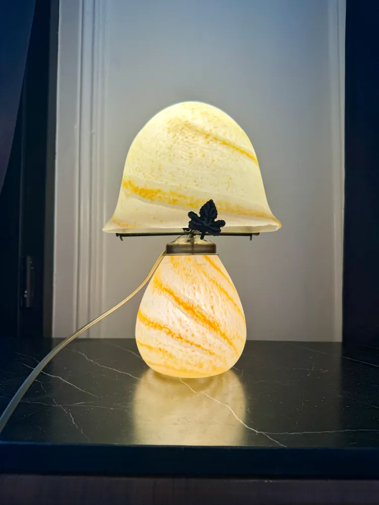 Paté de verre lamp van La Rochère