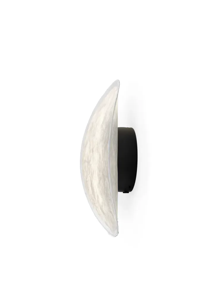 Tense Wall Lamp