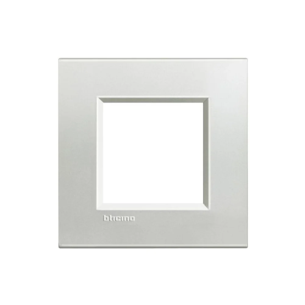 PLACA RECTANGULAR COLOR PLATA 2 MOD. LNA4802AG LIVING Y LIGHT LEGRAND