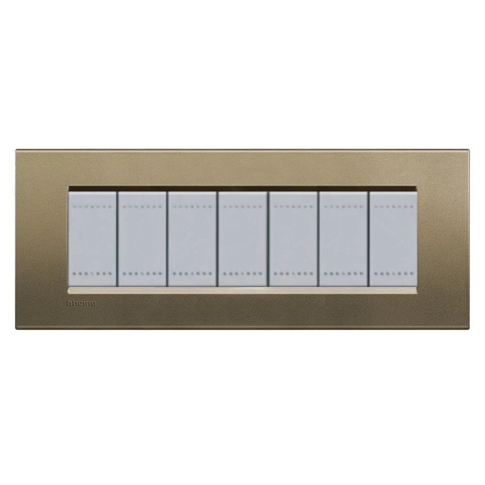 PLACA RECTANGULAR COLOR SQUARE 7 MOD. LNA4807SQ LIVING Y LIGHT LEGRAND