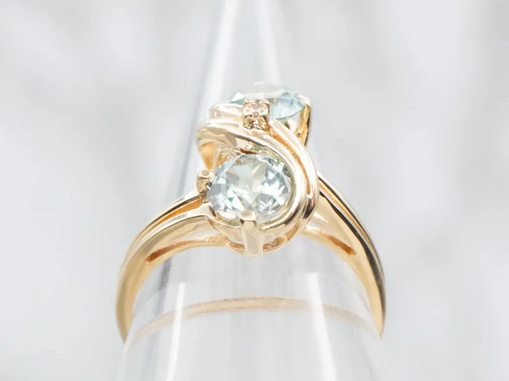 Blauw Zircon and Diamond Toi et Moi Ring