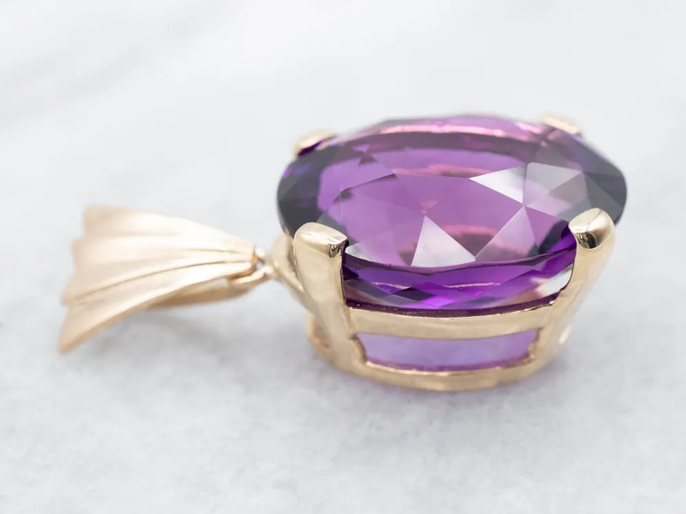 Groot Amethyst Solitaire Pendant