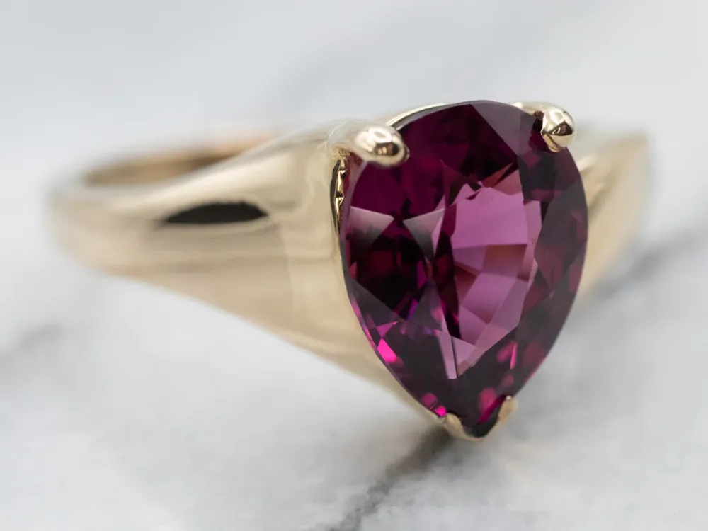 Rhodolite Garnet Solitaire Ring veilig voor Huisdieren