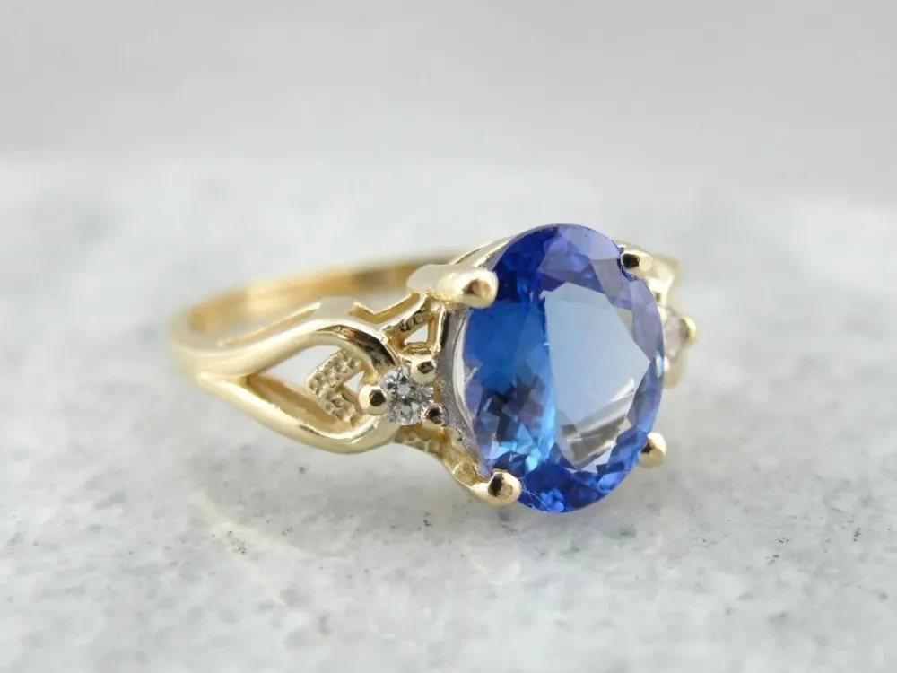 Tanzanite and Diamond Anniversary Ring voor de Tuin