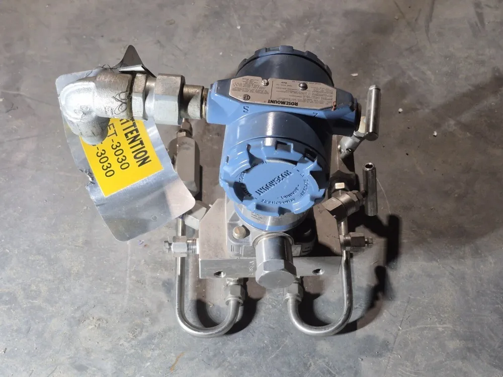 Korrel Strooi Pressure Transmitter 3095MA2CA0010AA00NDBS5 w/ Valve Manifold