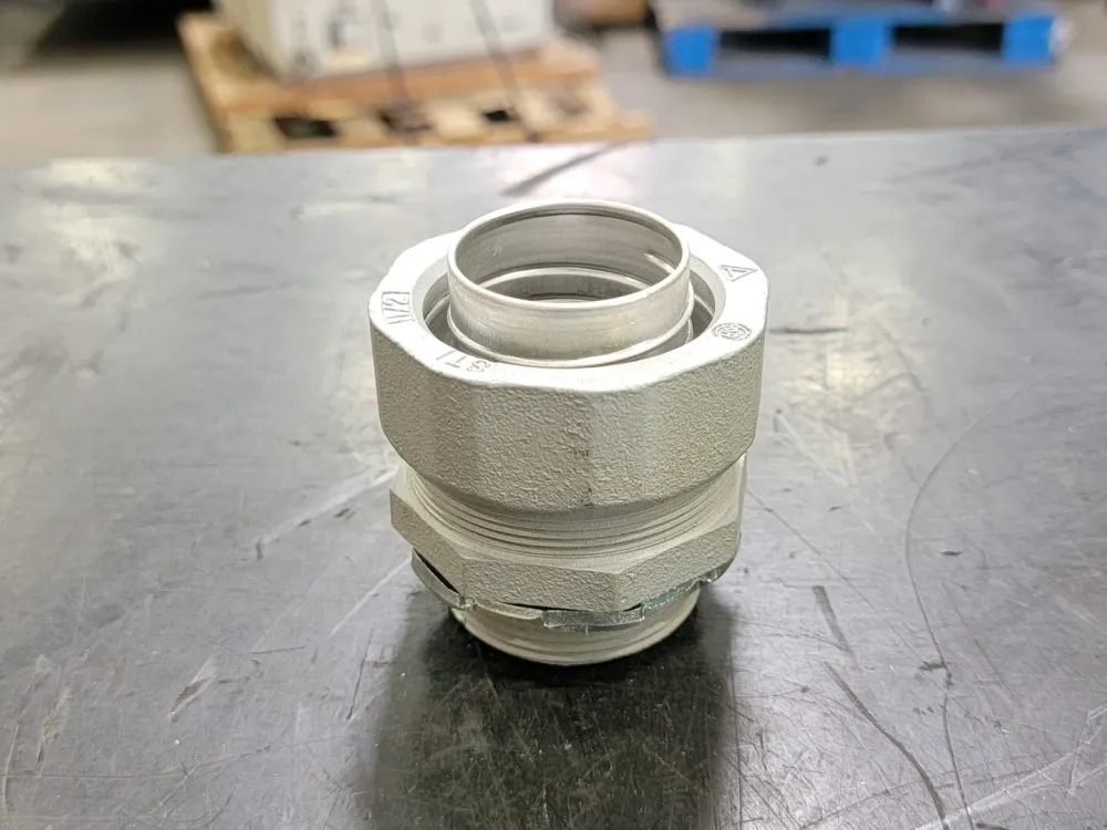 Vorstwerend 1 1/2" Liquidtight Connector ST-150 (Box 2 pcs)