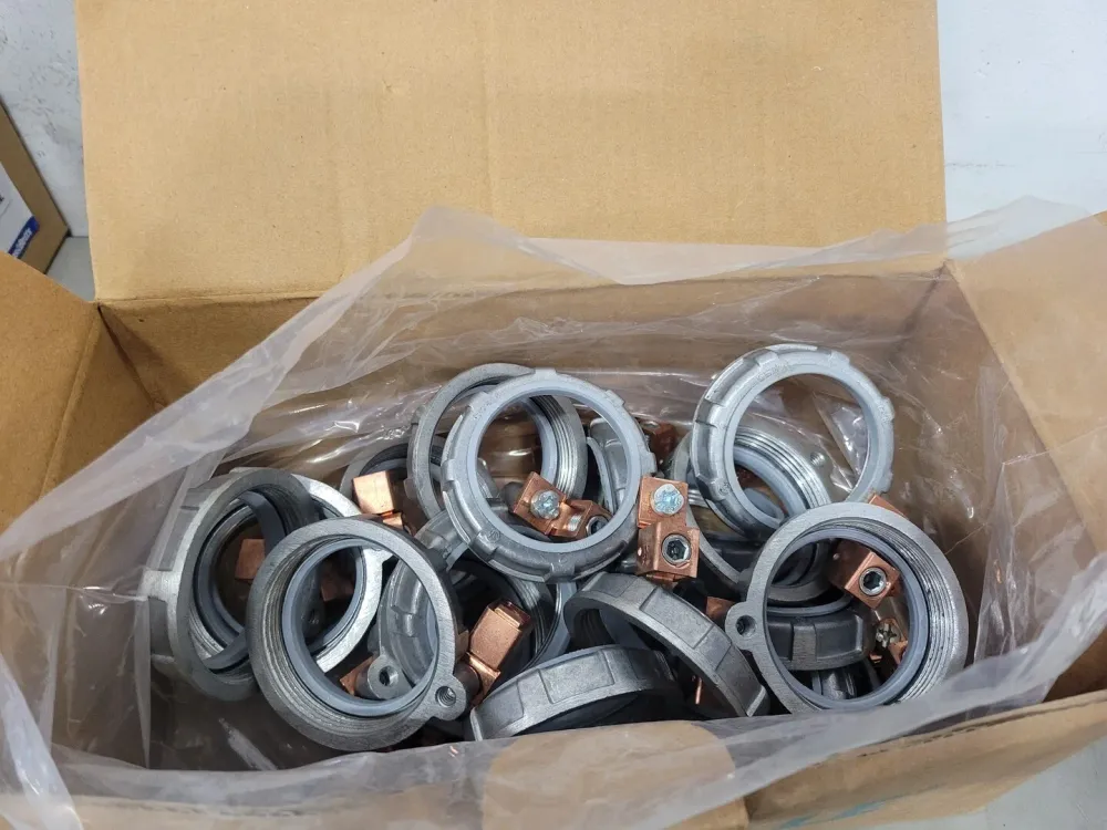 2" Warmte-isolerend Grounding Bushing CI2616 (Box 25)