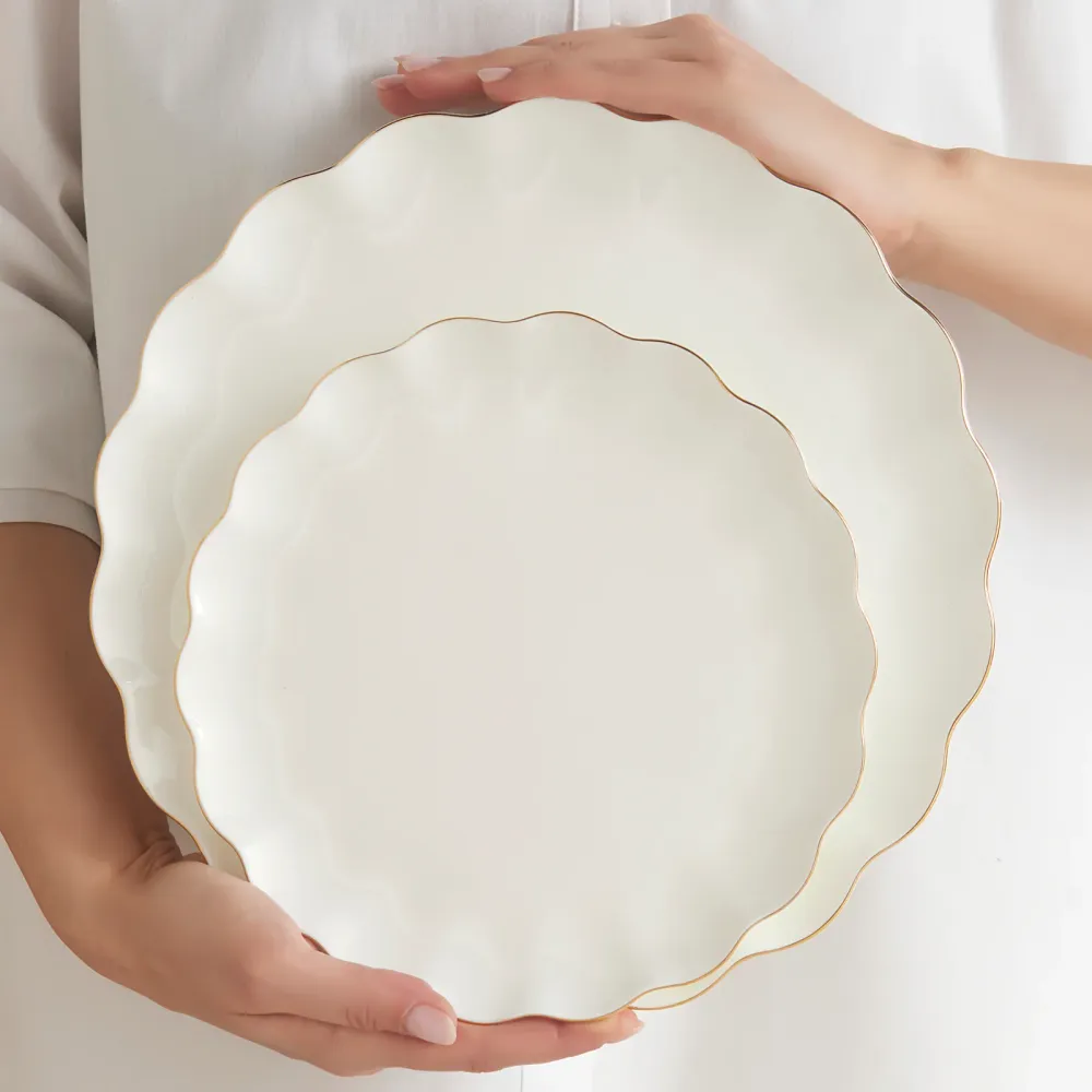 Karaca Fine Pearl Extra Shell 55-delige 12-persoons servies set Goud
