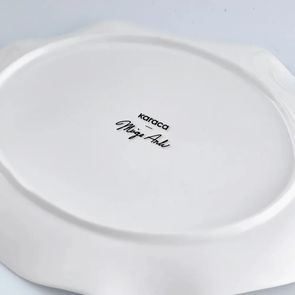 Karaca x Müge Anlı Gouden Dinerbord 27 Cm