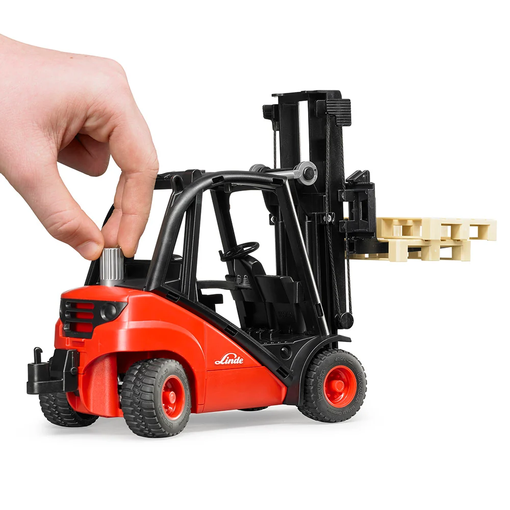 Linde pallet truck