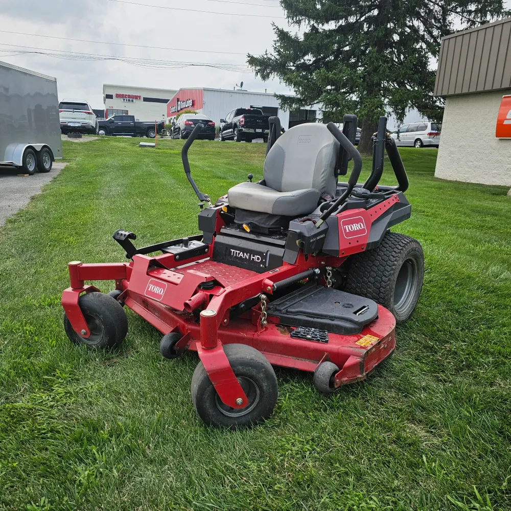 Toro 74452 60 . Riding Mower