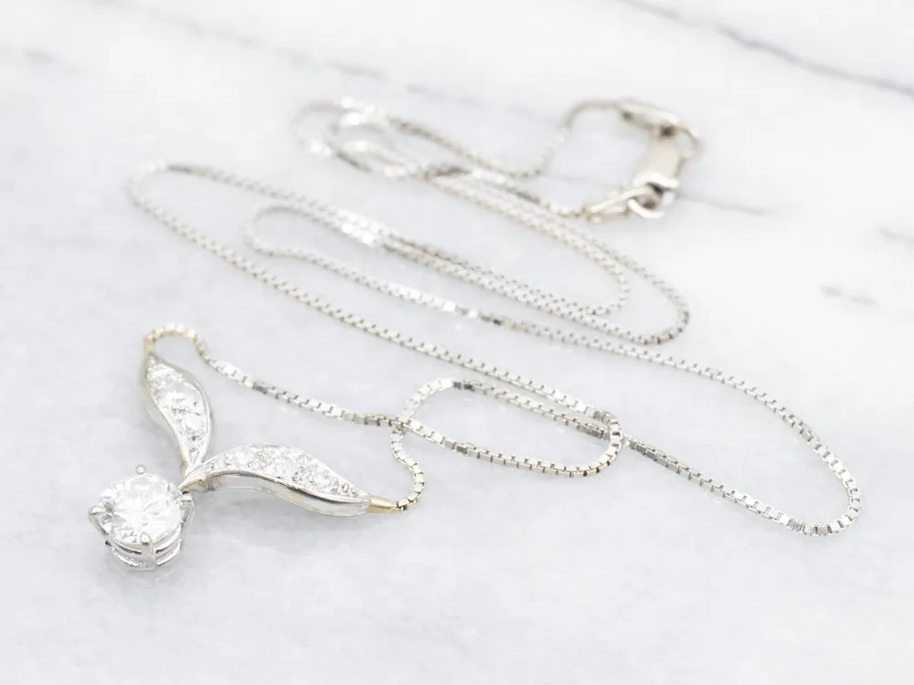 Extra Grote Diamond Necklace on Box Chain Diamond Dangle