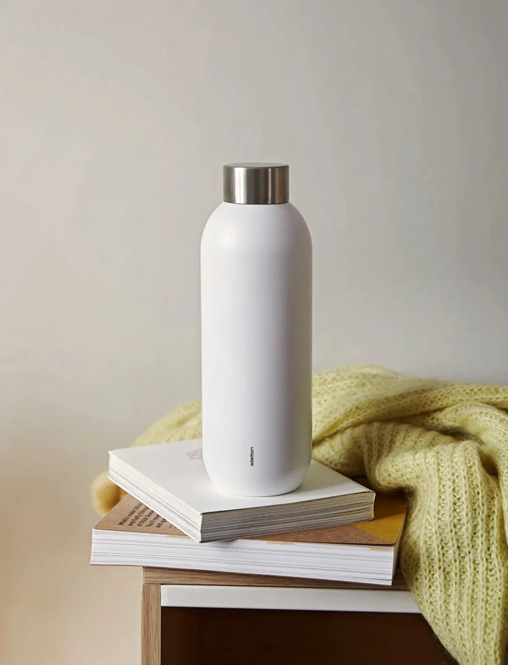 Stelton Keep Cool vacuum thermosfles 600ml mat krijt