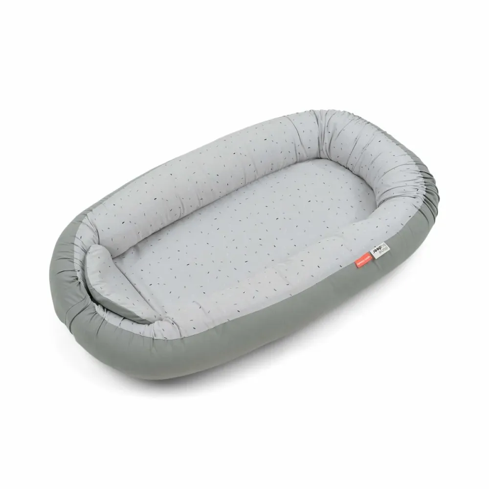 Done Deer Babynestje Confetti Grey