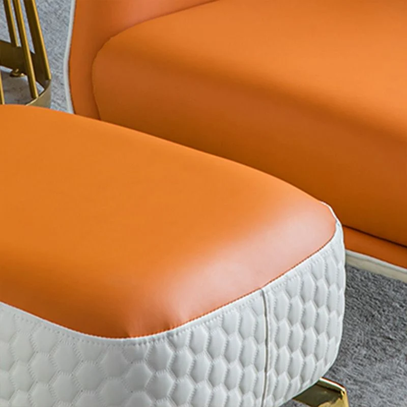 Comfortabele Tufted Back Lounge Chair Leather Ottoman Set Goud Tone Legs