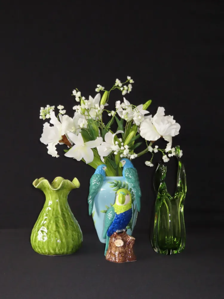 Luxe groene mondgeblazen vaas MyID Interiordesign