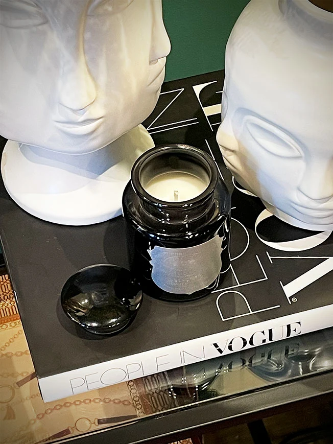 Apothecary Noir 'Black Fig' Candle 8oz Paddywax