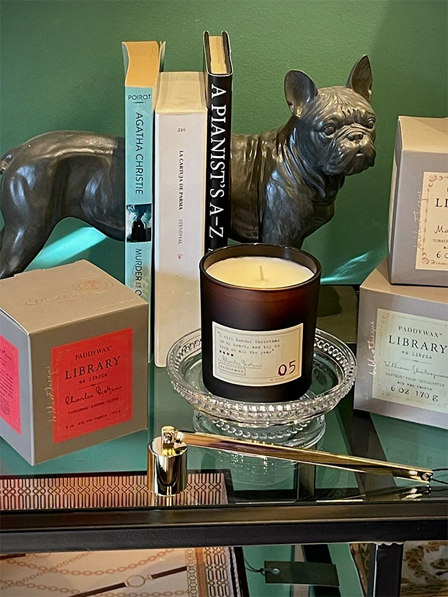Library Candle 'Charles Dickens' 6oz Paddywax