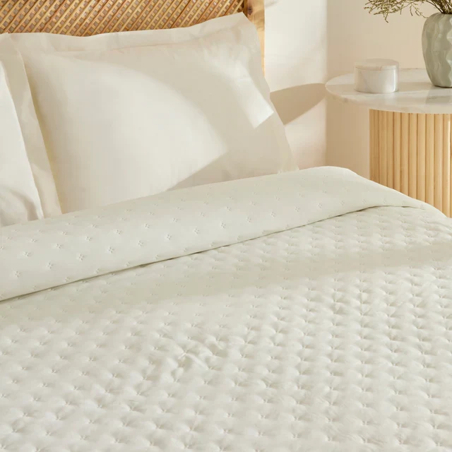 Breezy Beddensprei Ecru 160x240 cm KARACA