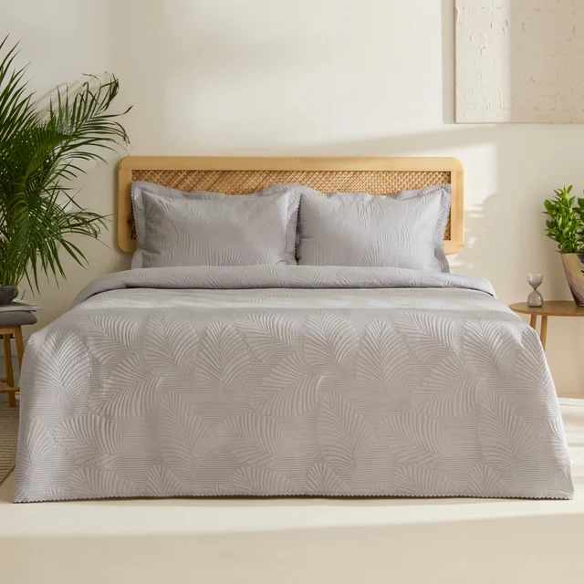Leaf Beddensprei Set Grijs 230x240 cm + 2 (50x70 cm) KARACA