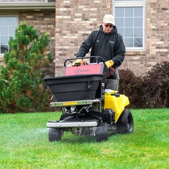 ZTE Z-Spray LTS Stand-On Spreader Sprayer met Doseerhulp