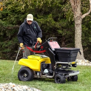 ZTE Z-Spray LTS Stand-On Spreader Sprayer met Doseerhulp